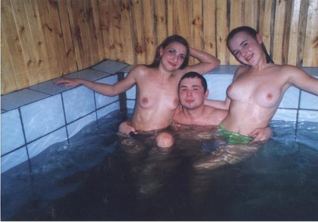 Ретро подборка голых девиц и женщин в сауне и бане 2 фото